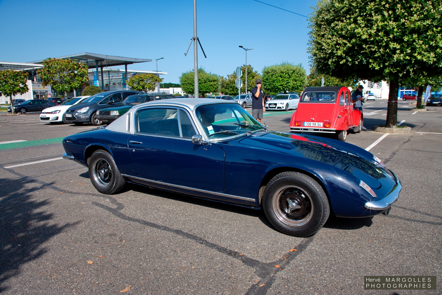Lotus Elan -01.jpg